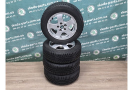 Диски колісні литі (легкосплавні, титанові) Skoda Fabia R14 з шинами 185 60 R14 VAG (6Y0601025)