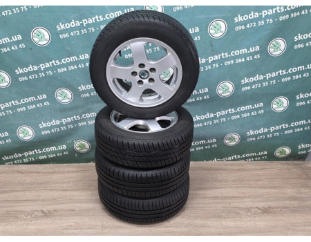 Диски колісні литі (легкосплавні, титанові) Skoda Fabia R14 з шинами 185 60 R14 VAG (6Y0601025)