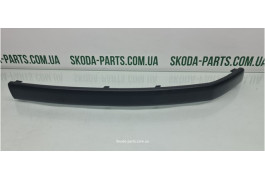 Молдінг переднього бампера правий Skoda Fabia 6Y0807718 VAG (6Y0807718)