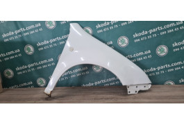 Крило переднє праве Skoda Fabia 6Y0821112D вживане VAG (6Y0821112D)