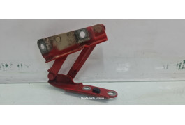 Завіса петля капоту ліва Skoda Fabia 6Y0823301A VAG (6Y0823301A)