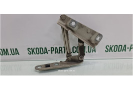 Завіса капота права Skoda Fabia 6Y0823302A вживана VAG (6Y0823302A)