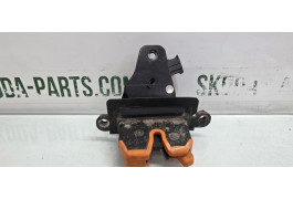 Замок кришки багажника ляди Skoda Fabia хетчбек до рестайл VAG (6Y0827501H)