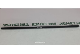 Ущільнювач скла дверей зовнішній передній правий Skoda Fabia 6Y0837478A вживаний VAG (6Y0837478A)