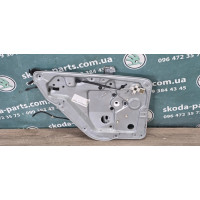 Склопідіймач задній лівий електричний Skoda Fabia 2000-2007р VAG (6Y0839751D)