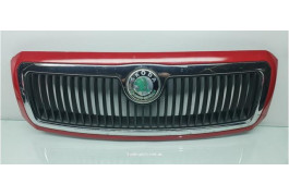 Решітка радіатора Skoda Fabia 6Y0853668 VAG (6Y0853668)