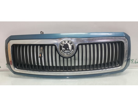 Решітка радіатора дорестайл Skoda Fabia 6Y08536682 VAG (6Y08536682)