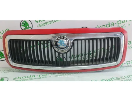 Решітка радіатора дорестайл Skoda Fabia 6Y0853668A VAG (6Y0853668A)