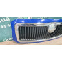Решітка радіатора в синьому кольорі Skoda Fabia 6Y0853668BA вживана VAG (6Y0853668BA)