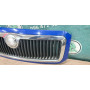 Решітка радіатора в синьому кольорі Skoda Fabia 6Y0853668BA вживана VAG (6Y0853668BA)