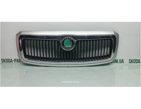 Решітка радіатора Skoda Fabia 2005-2007р рестайл колір сірий 9102 6Y0853668BDA VAG (6Y0853668BDA)