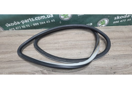 Ущільнювач передній лівий Skoda Fabia mk 1 VAG (6Y0867365BA)