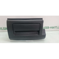 Бардачок в сидіння передній правий Skoda Fabia 6Y0881578A вживаний VAG (6Y0881578A)