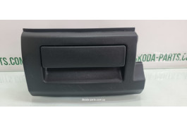 Бардачок в сидіння передній правий Skoda Fabia 6Y0881578A вживаний VAG (6Y0881578A)