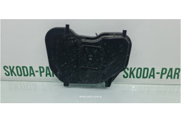 Кришка правої фари Skoda Fabia VAG (6Y0941608E)