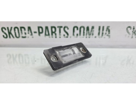Підсвітка номерного знаку Плафон Skoda Fabia 6Y0943021 VAG (6Y0943021)