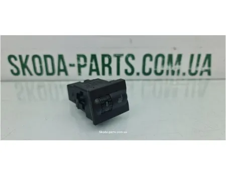Кнопка підігріву переднього лівого сидіння Skoda Fabia 6Y0963563A VAG (6Y0963563A)