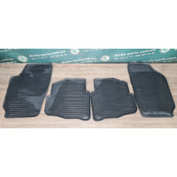 Килимки гумові комплект Skoda Fabia 2000-2007р VAG (6Y1862435)