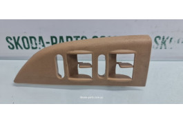 Накладка ручки дверей передня ліва Skoda Fabia 6Y1867227C VAG (6Y1867227C)