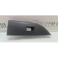 Накладка ручки дверей передня права Skoda Fabia 6Y1867228 VAG (6Y1867228)