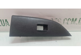 Накладка ручки дверей передня права Skoda Fabia 6Y1867228 VAG (6Y1867228)