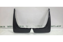 Бризковики задні Skoda Fabia універсал VAG (6Y9821821A)