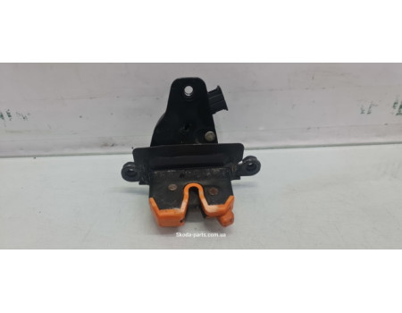 Замок кришки багажника комбі Skoda Fabia 6Y9827501K VAG (6Y9827501K)