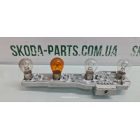 Плата стопа права комбі Skoda Fabia 6Y9945258 VAG (6Y9945258)