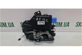 Замок дверей задній правий Skoda Octavia A5 7L0839016D VAG (7L0839016D)