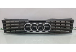 Решітка радіатора Audi 80 B3 VAG (893853655)