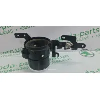 Кронштейн кріплення паливного фільтра 2.5tdi Skoda Superb 8D0201987C VAG (8D0201987C)