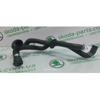 Патрубки системи охолодження двигуна до пічки 2.5tdi Skoda Superb 8D0819373AB VAG (8D0819373AB)