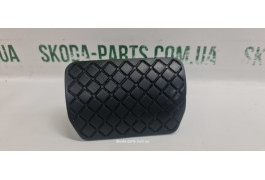 Накладка педалі гальм Skoda Superb 8D1723173B VAG (8D1723173B)