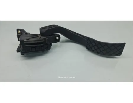 Педаль газу Volkswagen Passat B5 8D2721523B VAG (8D2721523B)