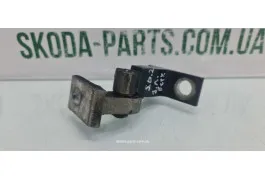 Завіса петля дверей задня ліва нижня Skoda Superb 2 8K0831401A VAG (8K0831401A)