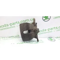 Супорт гальмівний передній правий Skoda Octavia A7 1.6 TDI 8V0615124 VAG (8V0615124)