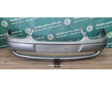 Бампер передній Opel Combo B Corsa B 90533004 вживаний GM (90533004)