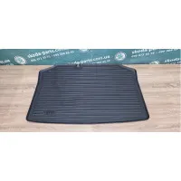 Килимок гумовий багажного відсіку Skoda Fabia хетчбек VAG (DCD410002)
