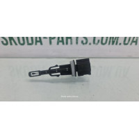 Датчик температури Skoda Fabia New H9516 вживаний VAG (H9516)
