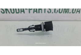 Датчик температури Skoda Fabia New H9516 вживаний VAG (H9516)