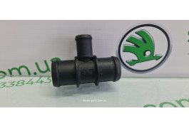 Трійник системи охолодження двигуна Skoda Octavia A5 N906929 VAG (N906929)